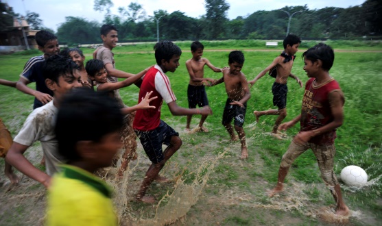 slum_soccer_india